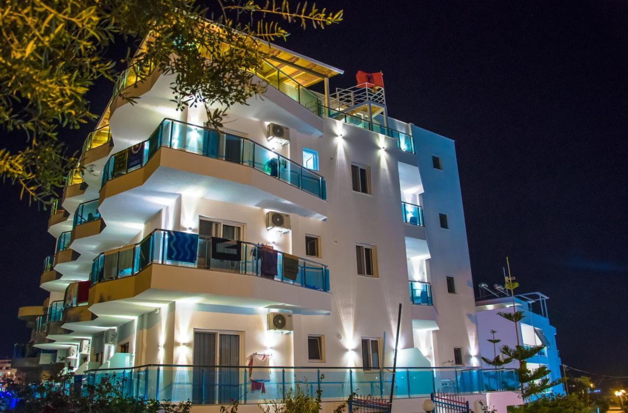 كساميل Hotel Landi المظهر الخارجي الصورة
